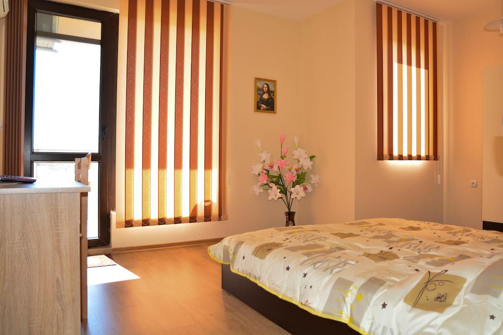 Ddenko Apartment Burgas City Zimmer foto