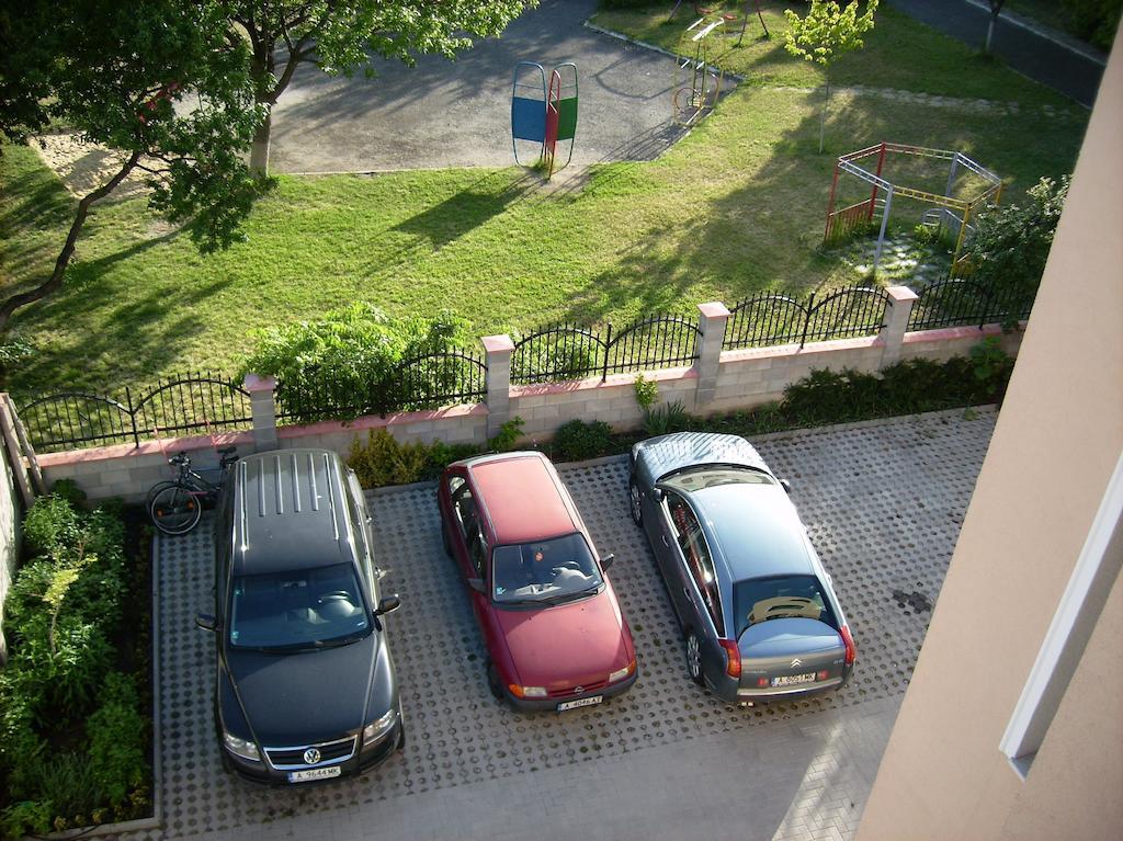 Ddenko Apartment Burgas City Zimmer foto